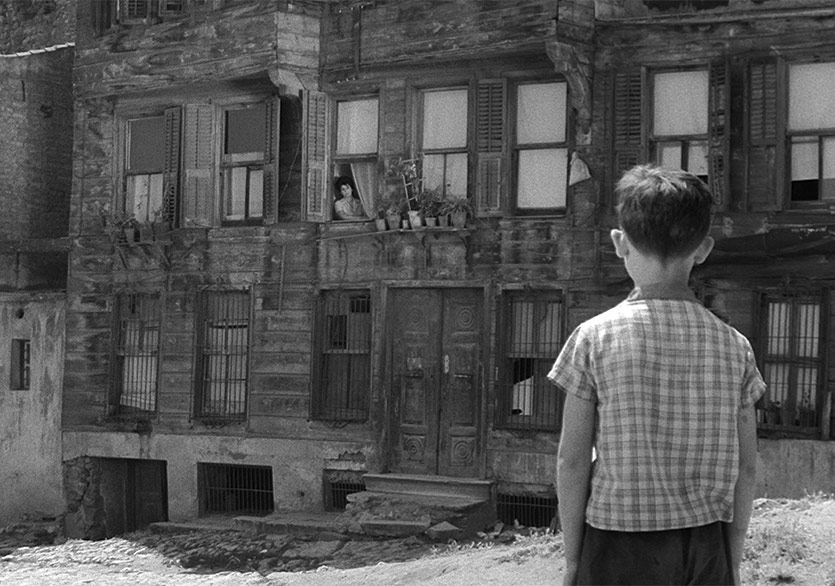 Sınırın Karşı Tarafı İyi mi, Kötü mü?