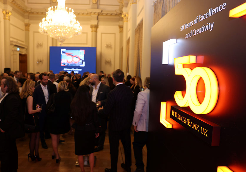 Türk Galerileri TurkishBank UK ile Photo London’da