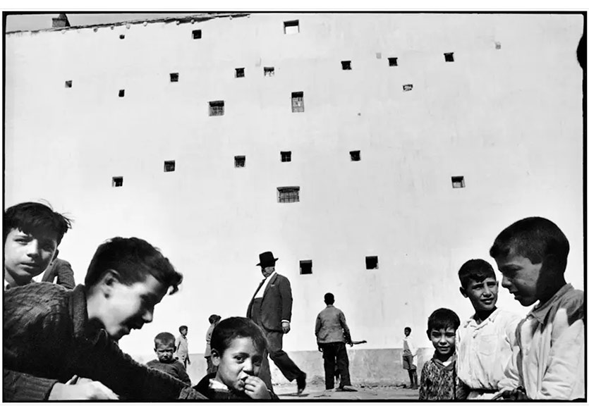 Henri Cartier-Bresson’un Koleksiyonunun Yeni Baskısı Yayımlandı