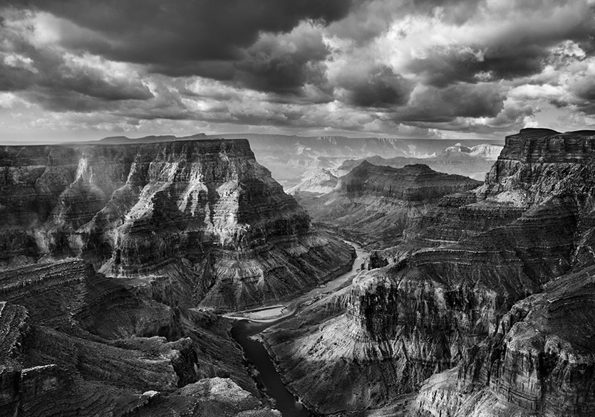 212 Photography Istanbul’dan Sebastião Salgado Sergisi