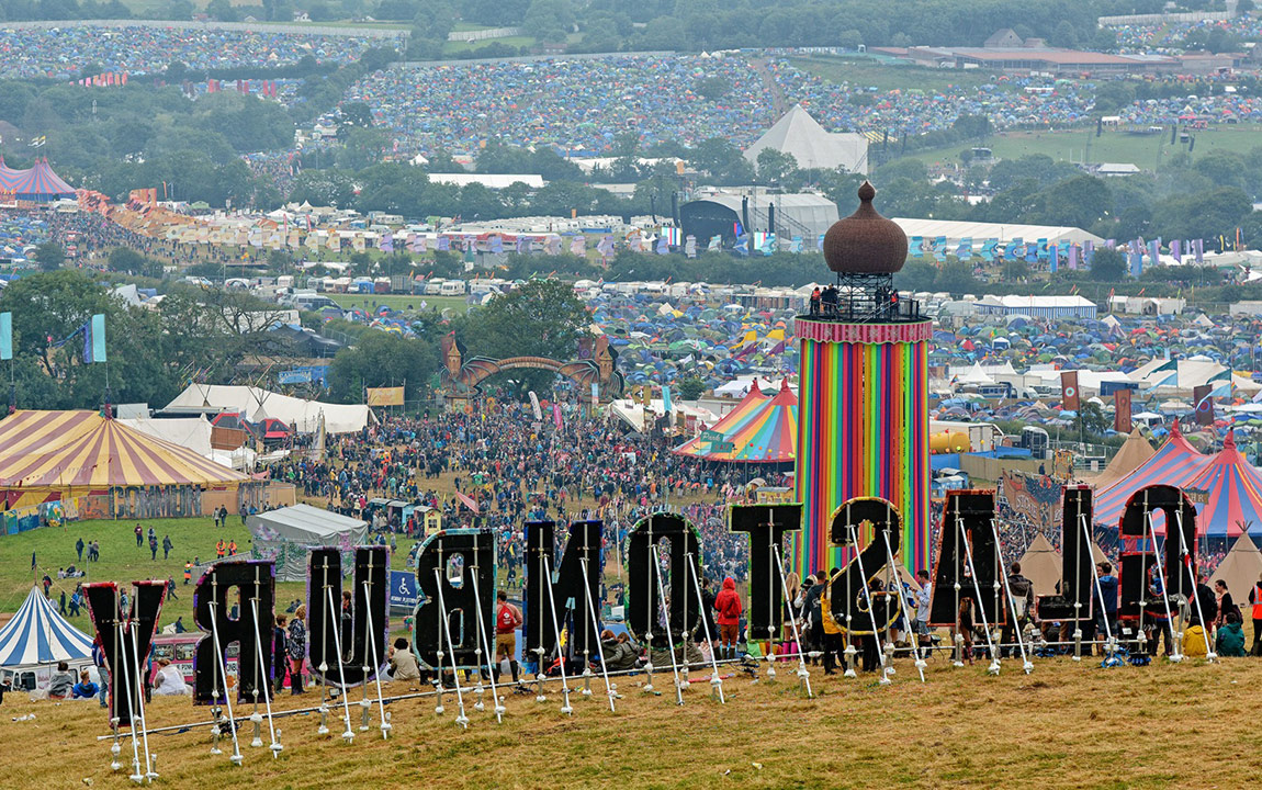 Glastonbury Line-up'ı Açıklandı | Artful Living