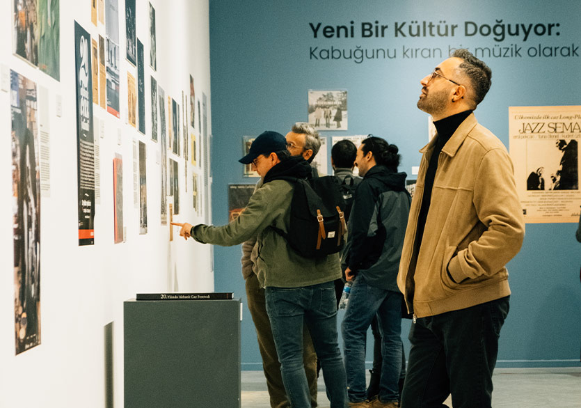 Taksim Sanat’ta Yeni Sergi: “Yolculuğa Bakmak: Cazın Hafızası” 